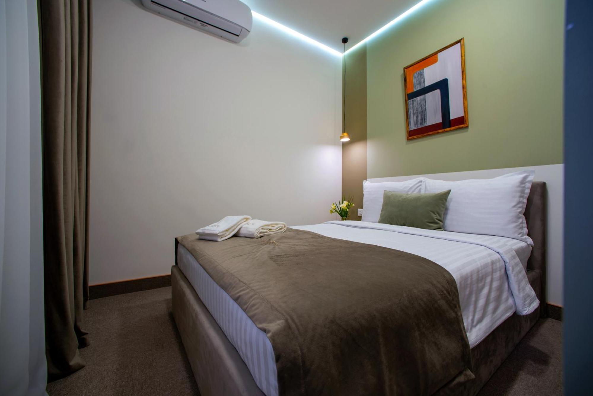 The House Hotel Yerevan Luaran gambar