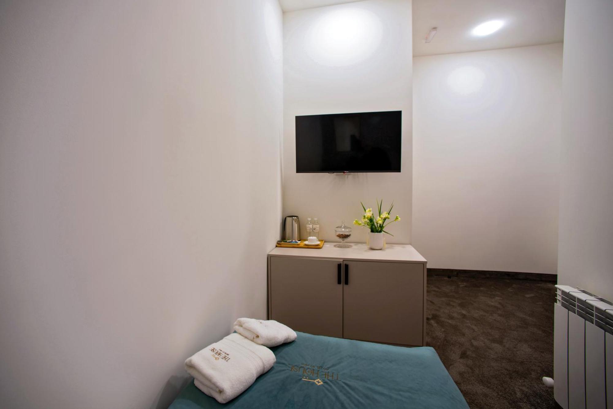 The House Hotel Yerevan Luaran gambar