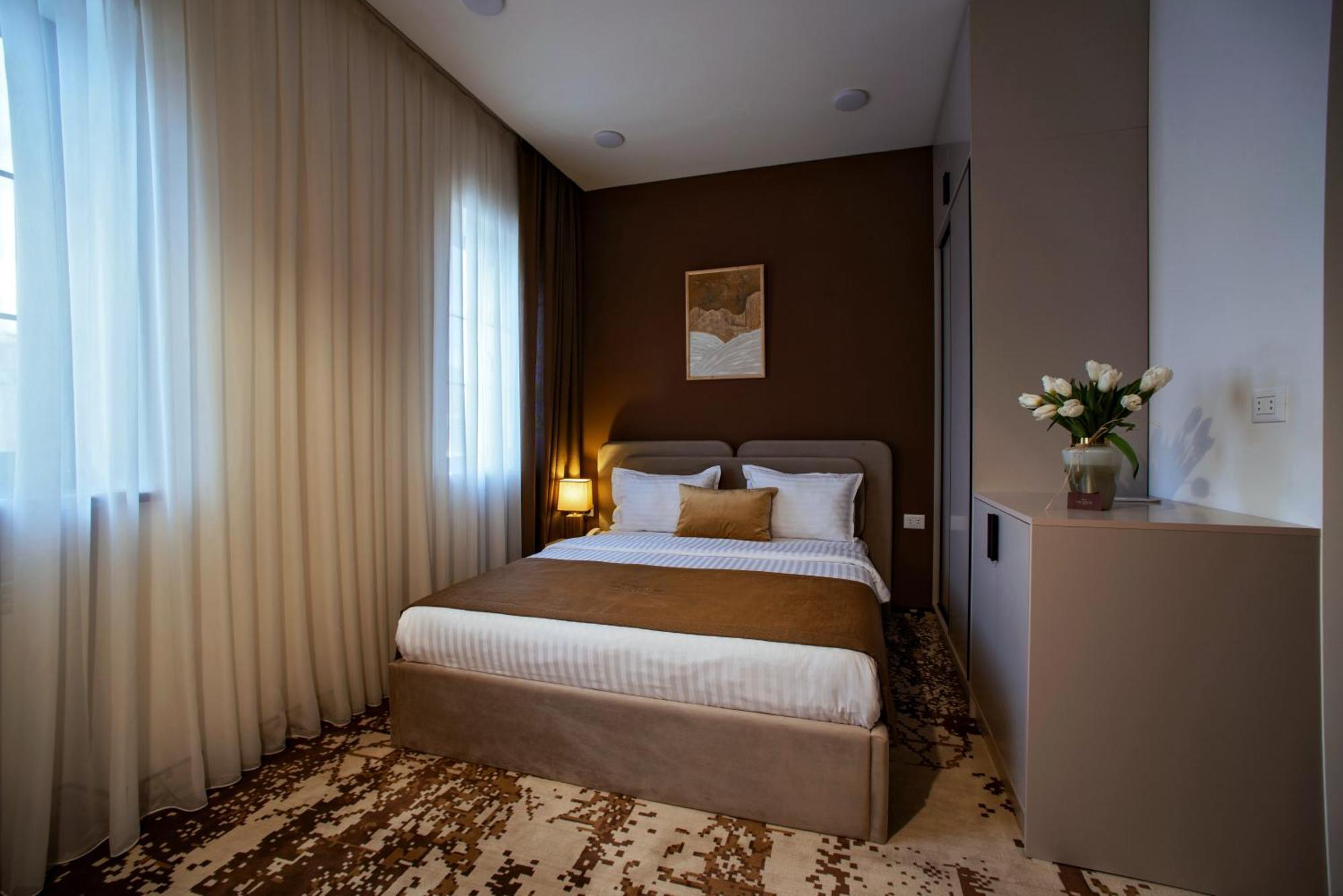 The House Hotel Yerevan Luaran gambar