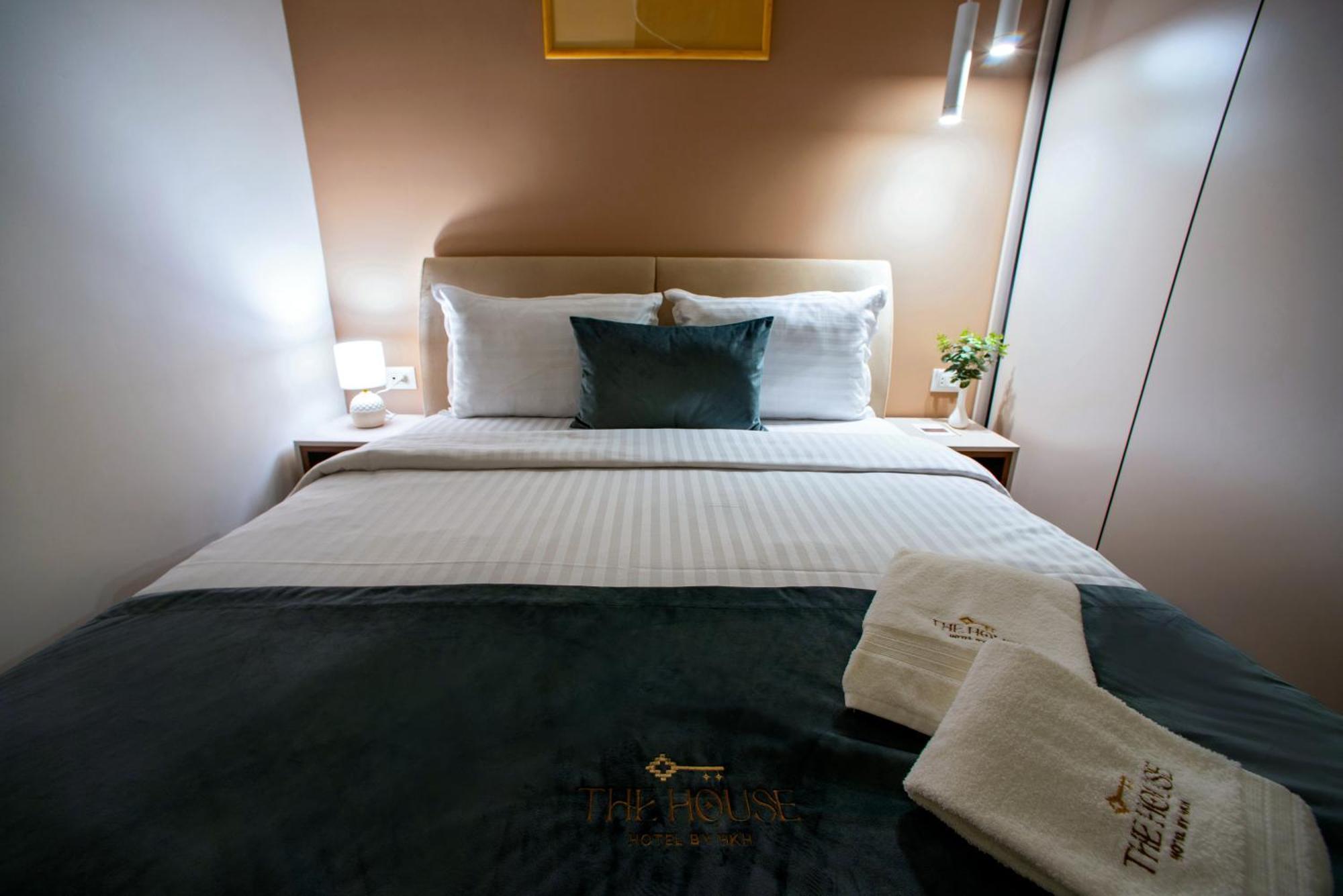 The House Hotel Yerevan Luaran gambar