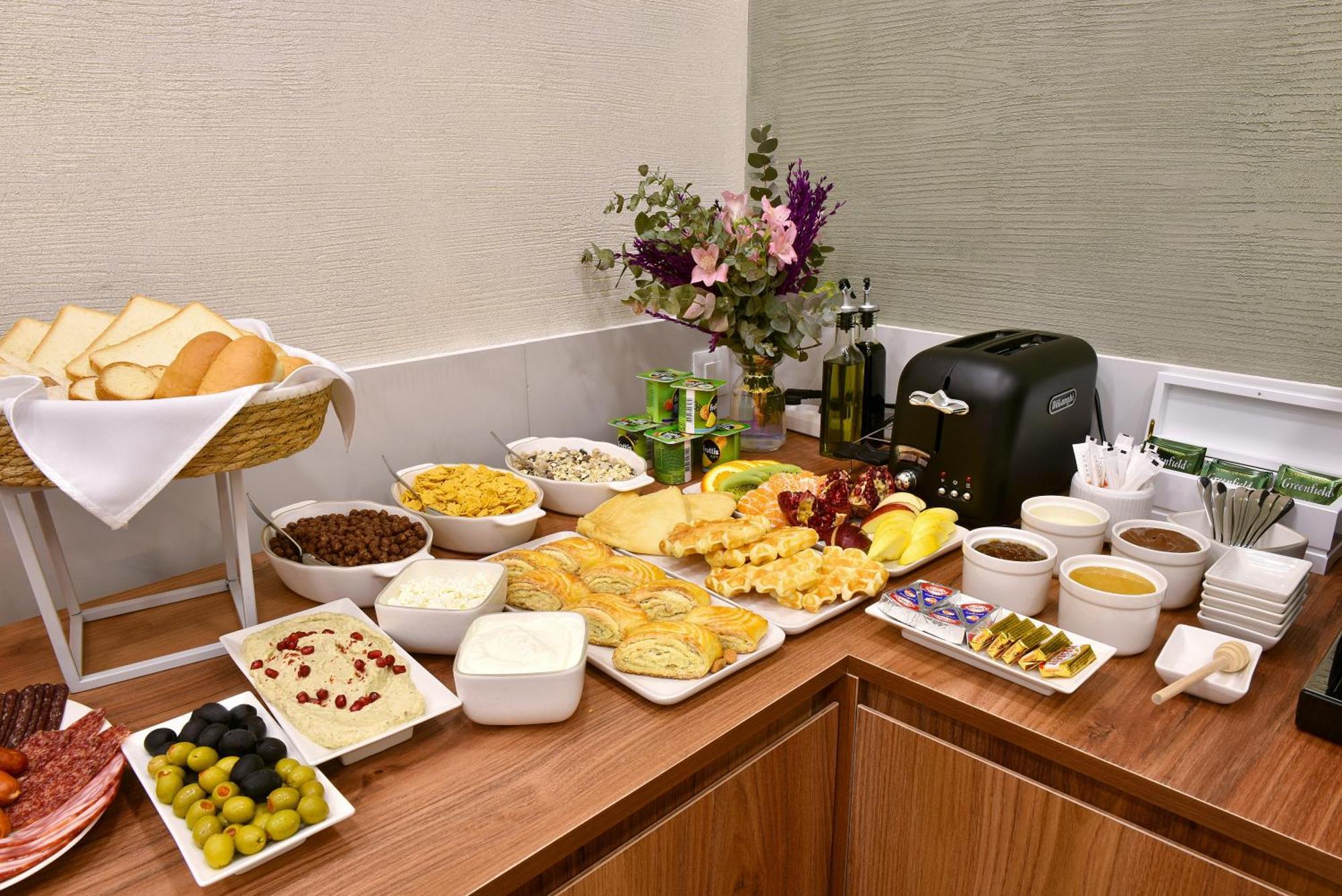 The House Hotel Yerevan Luaran gambar