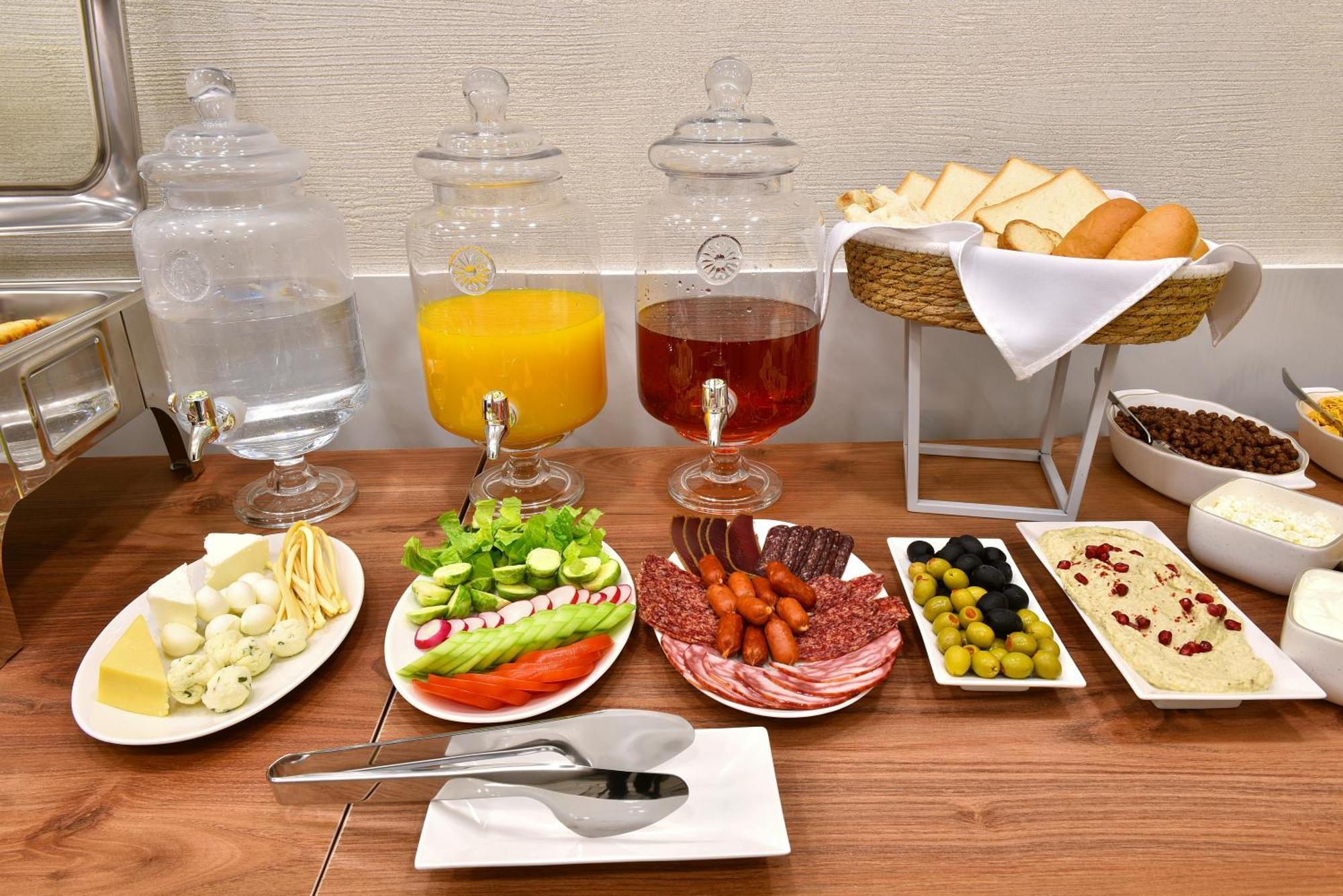 The House Hotel Yerevan Luaran gambar